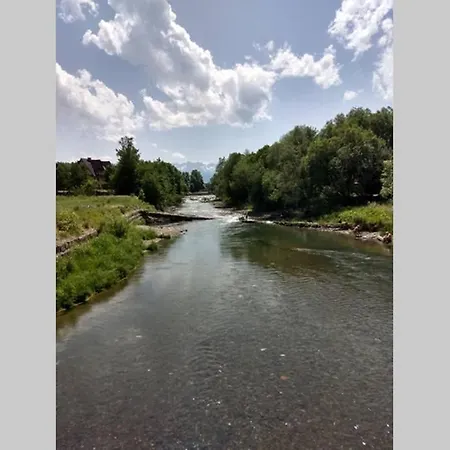 White アパート ビャウィ・ドゥナイェツ