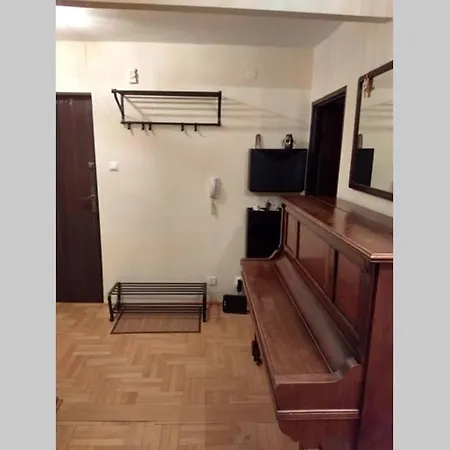 アパート White ビャウィ・ドゥナイェツ